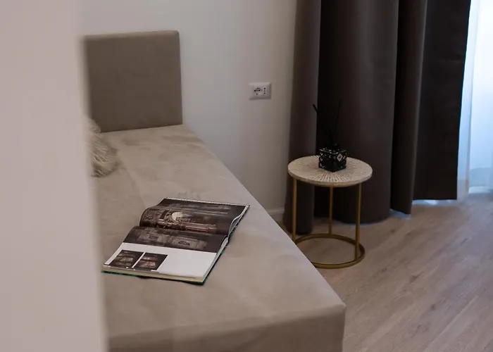 Romart Luxury 4* Rome
