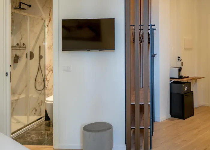 Romart Luxury 4*