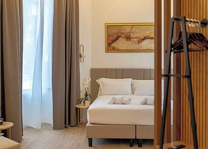 Romart Luxury 4*