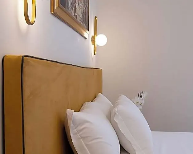Bed & Breakfast Romart Luxury 4*