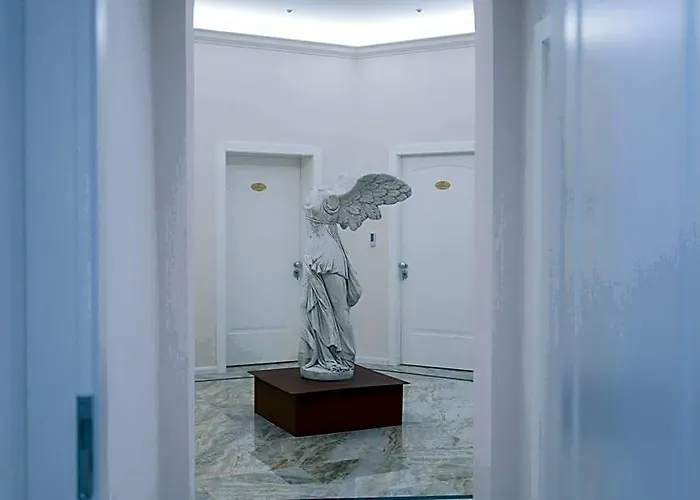 Romart Luxury 4* Rome